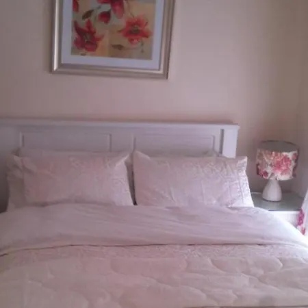 The Vee Bed and breakfast 3*